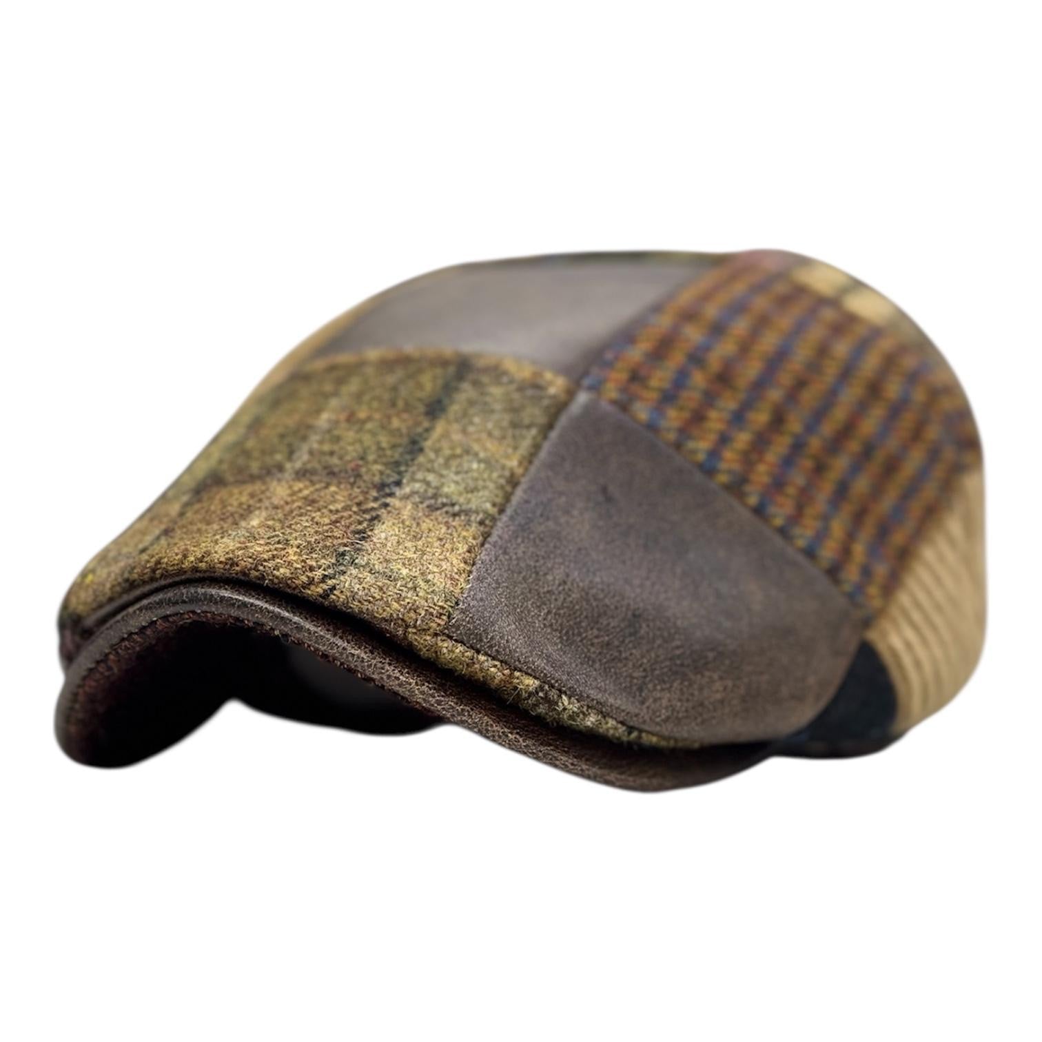 Modello Polo London con fascetta in tessuto patchwork lane shetland e vera pelle