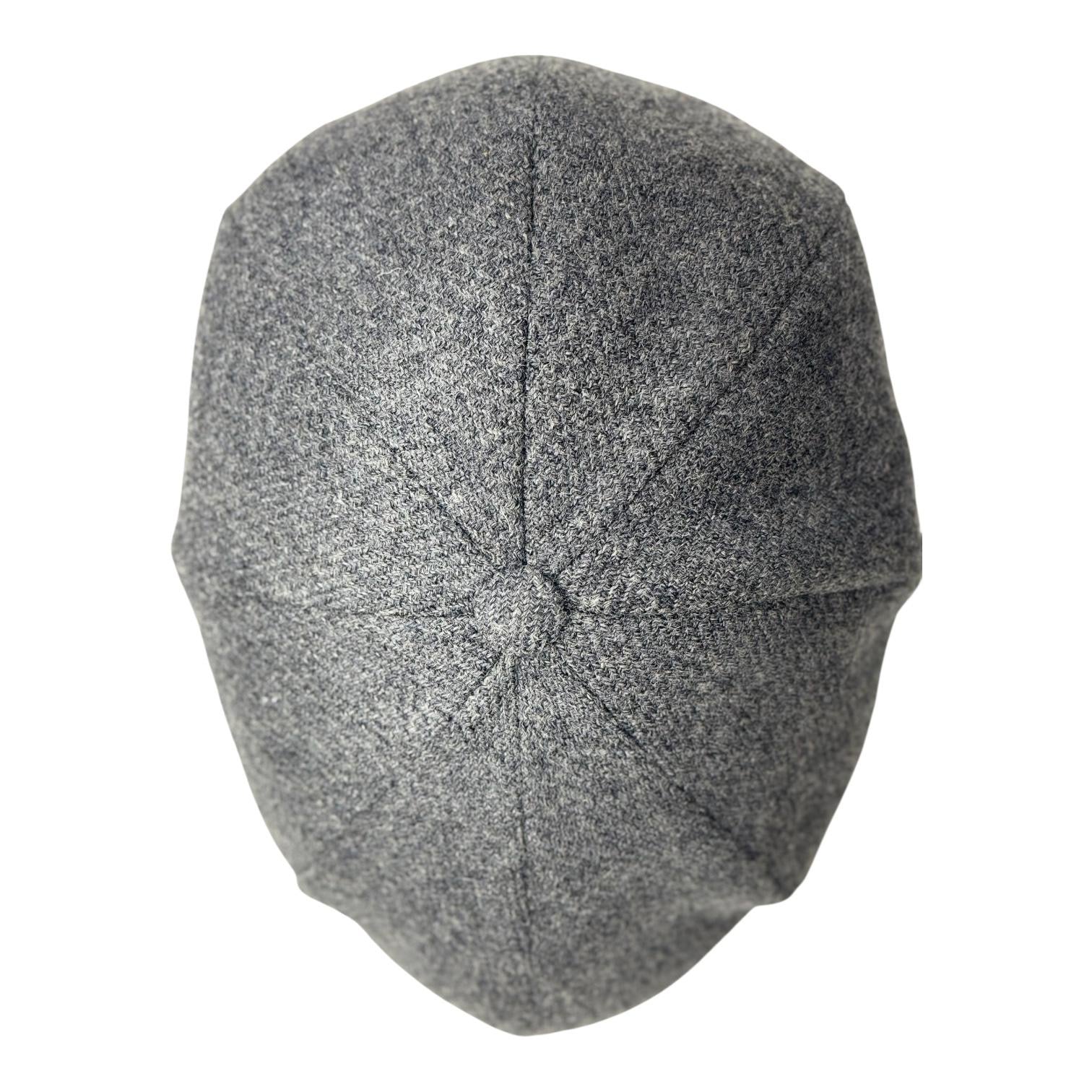 Modello Dublino in tessuto shetland rigato colore grigio