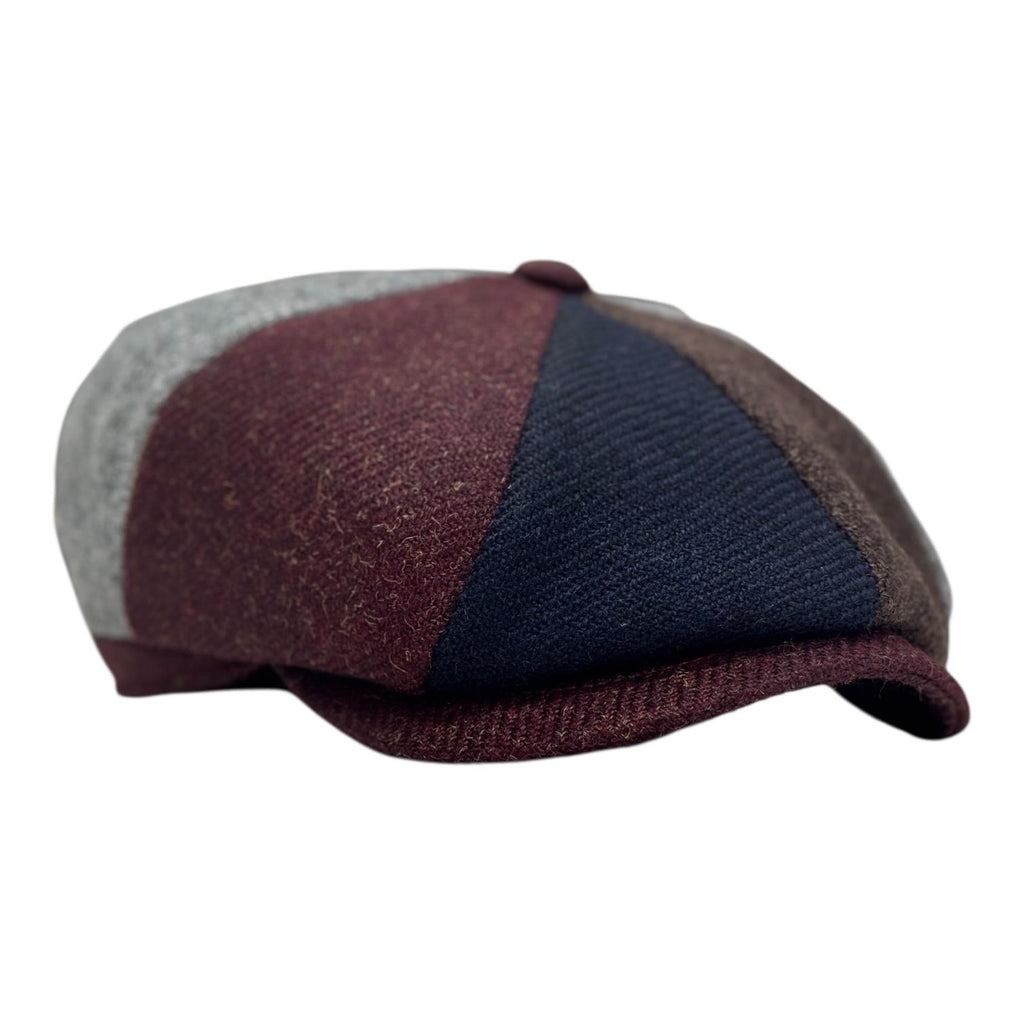 Modello Dublino ottopezzi con fascetta in tessuto shetland rigato patchwork con quattro tonalità ben combinate