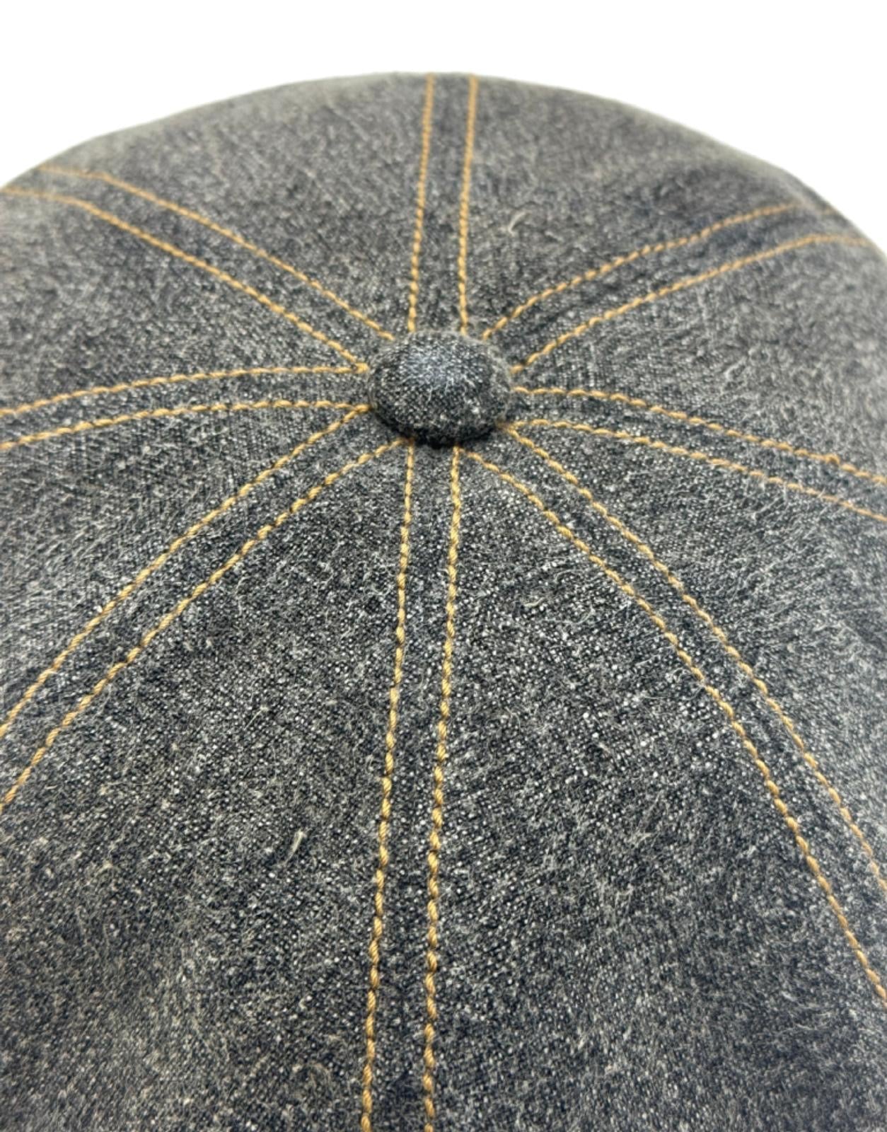 Modello Irlanda in lino delavè grigio impunturato gold