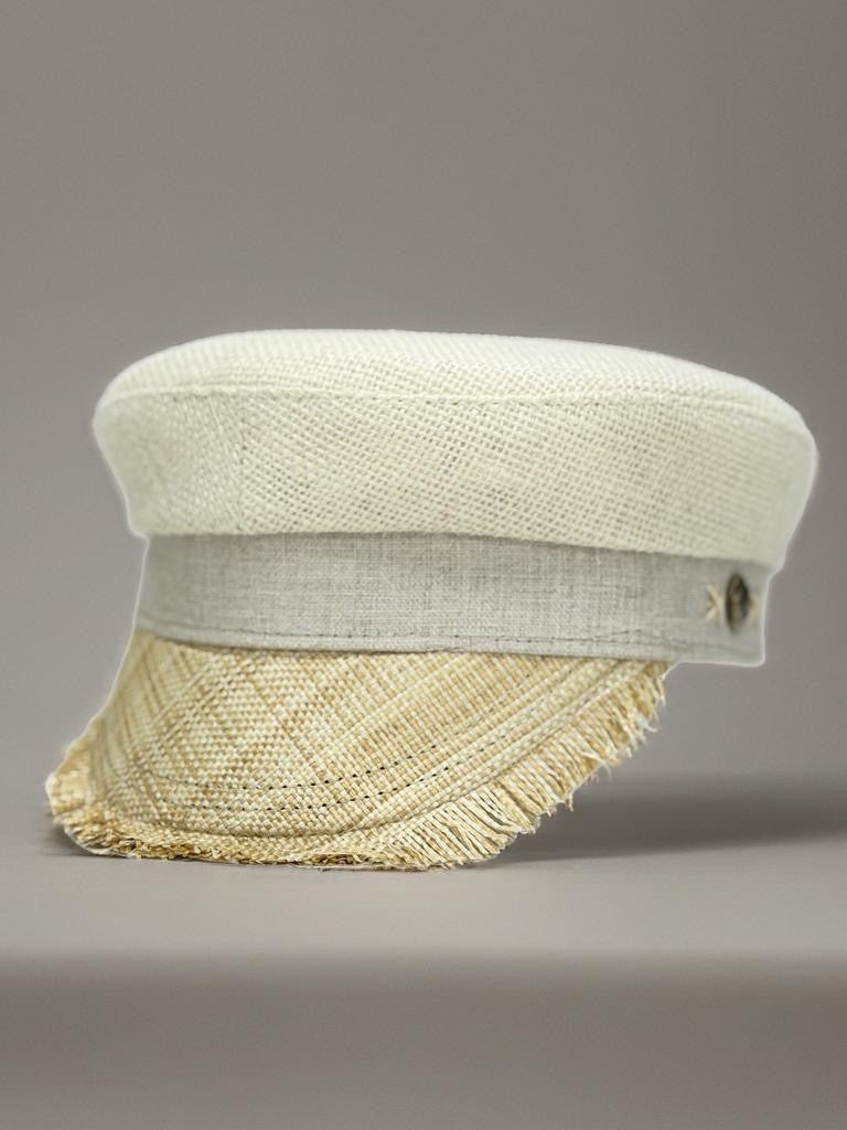 Modello Stewart cappello artigianale in juta, lino e paglia