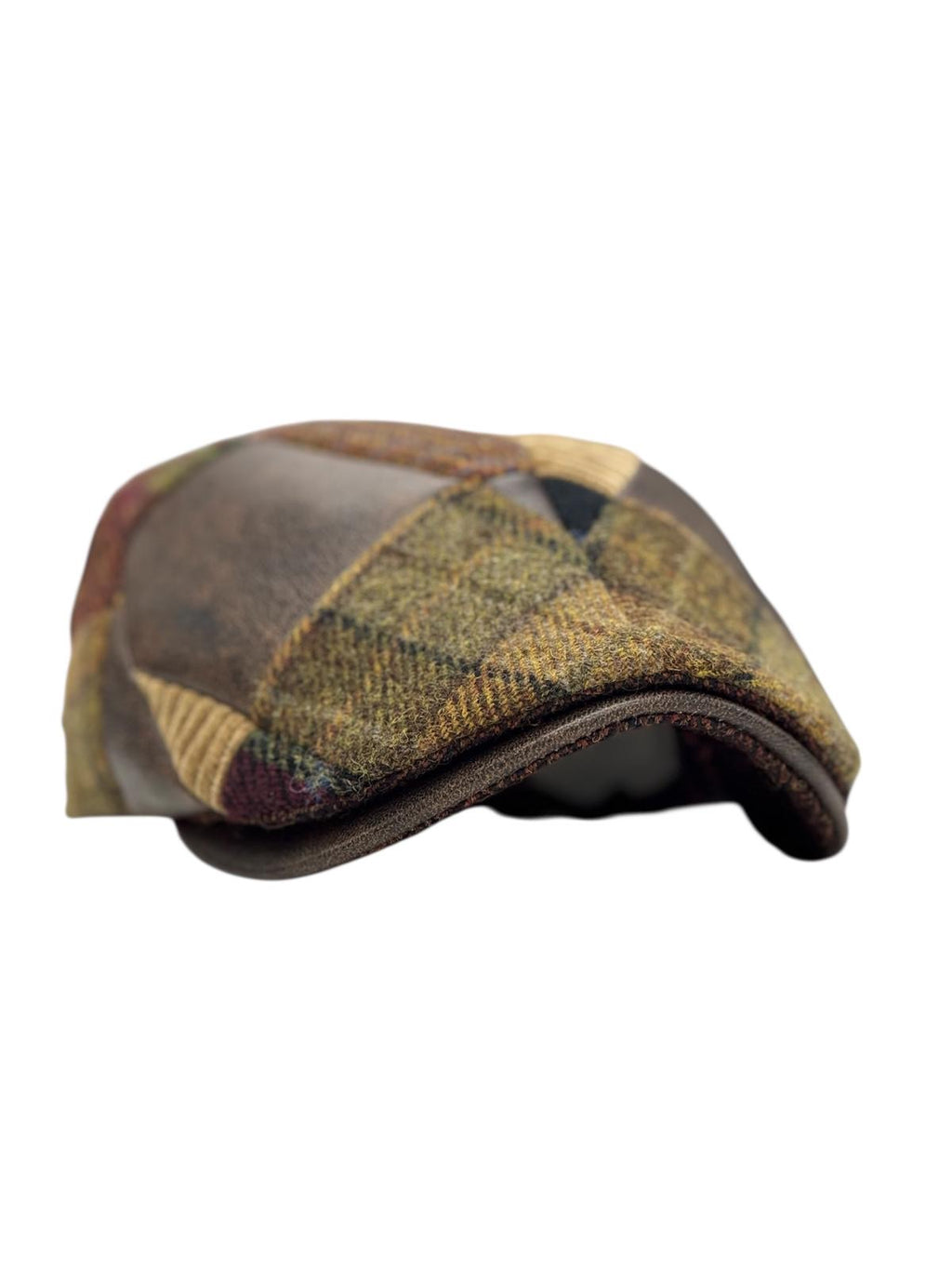 Modello Liverpool in patchwork lane shetland e vera pelle con tonalità autunnali beige e marrone